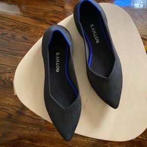 Rothy’s The Point Black Solid 8.5 (fits like 7.5)